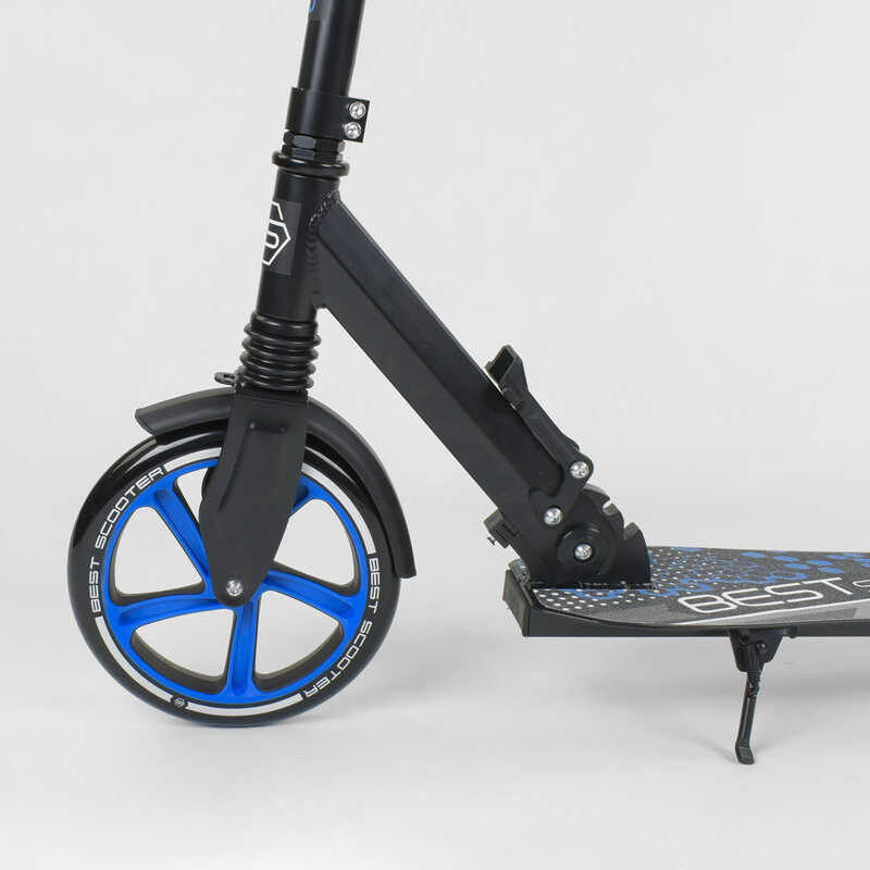 Самокат_49716_(2)_Best_Scooter_ЧЕРНЫЙ_зажим_руля_переднее_колесо_PU_-_22_см_заднее_колесо_PU_-_20_см