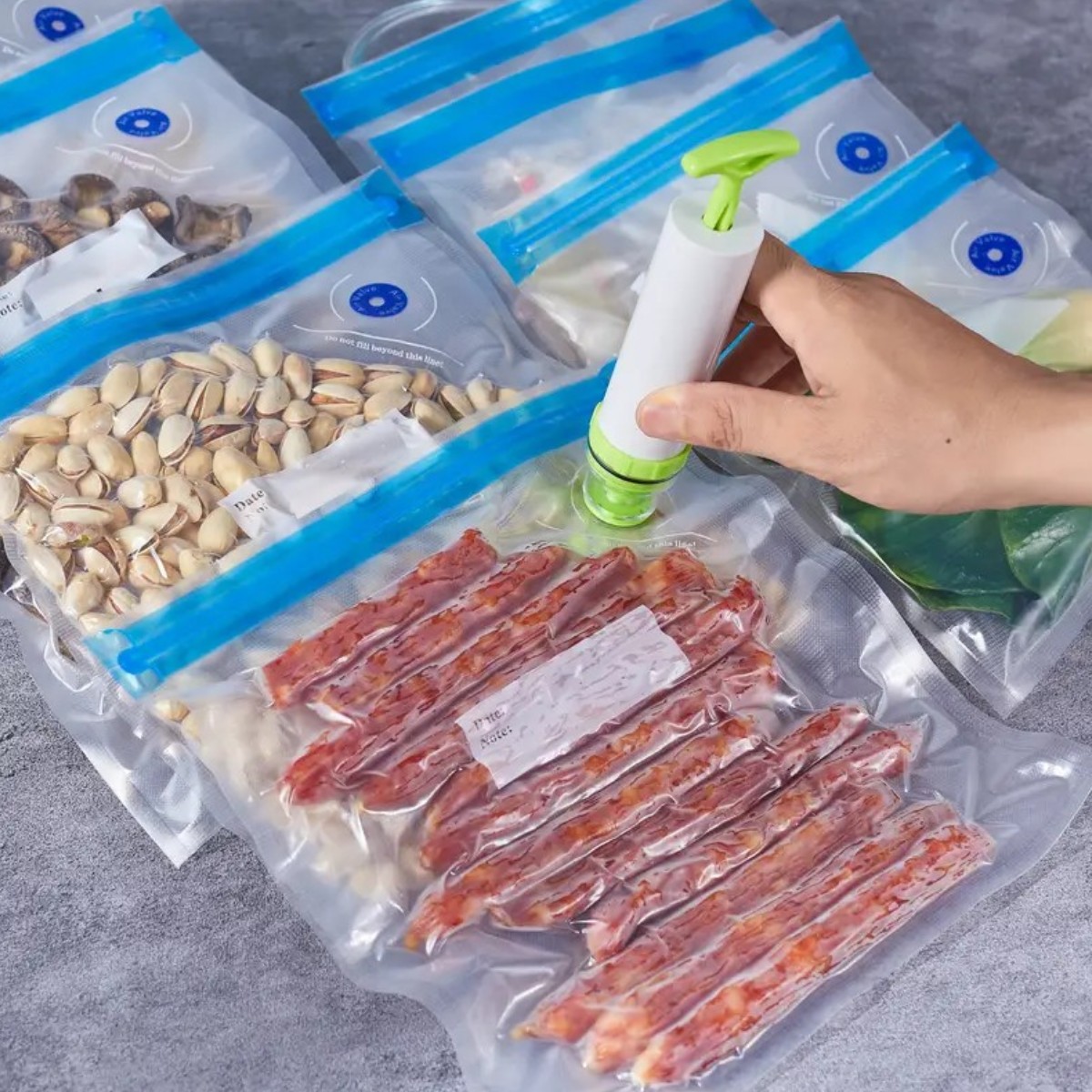 Вакуумні пакети Vacuum Bag для харчових продуктів із застібкою та клапаном 6 шт 21 х 22 см (R37418-22)