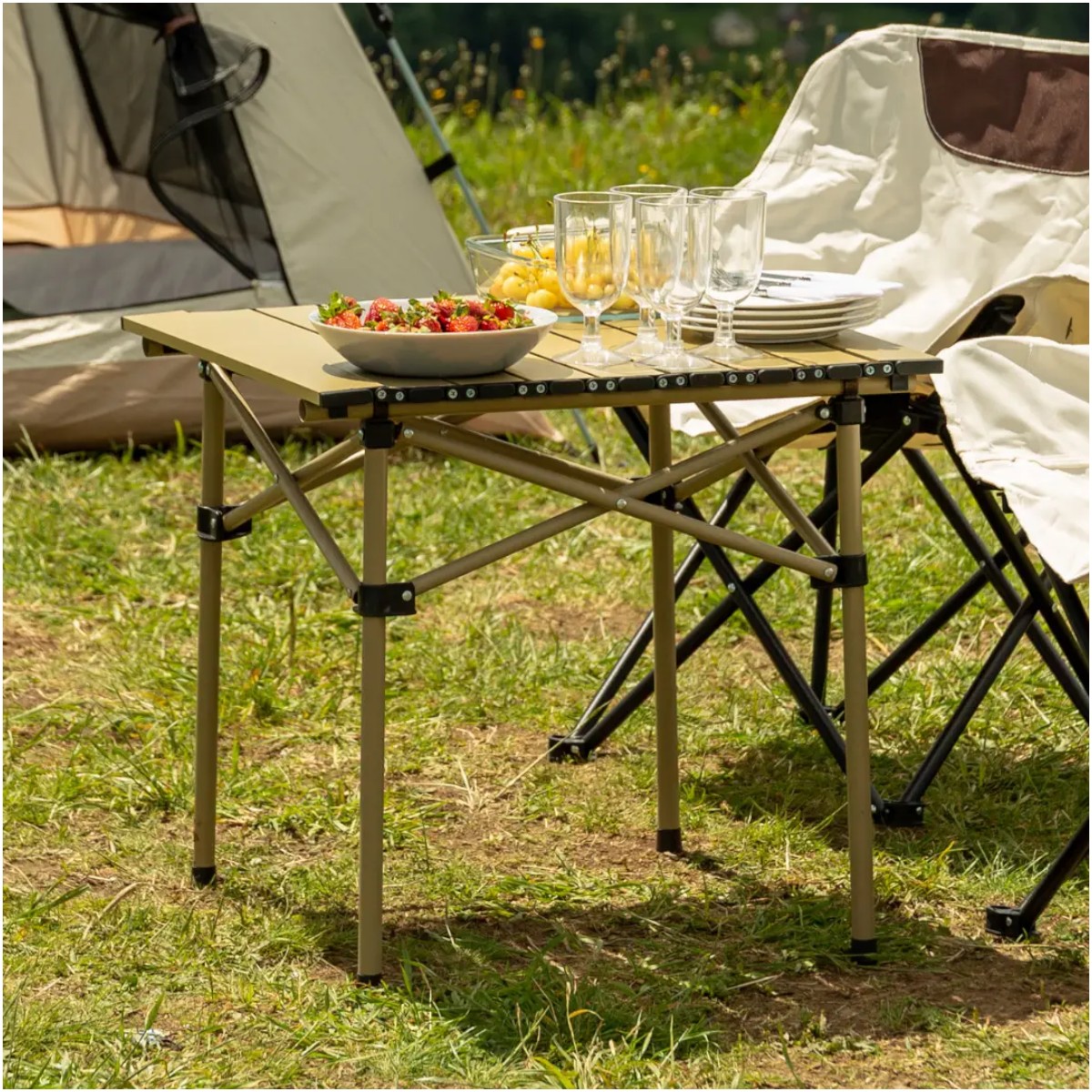Стол раскладной туристический Folding table 52 х 52 х 51 см (MH-5507) 