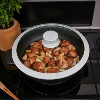 Крышка стеклянная A-PLUS с силиконовым ободком 22 см (22 SGL).