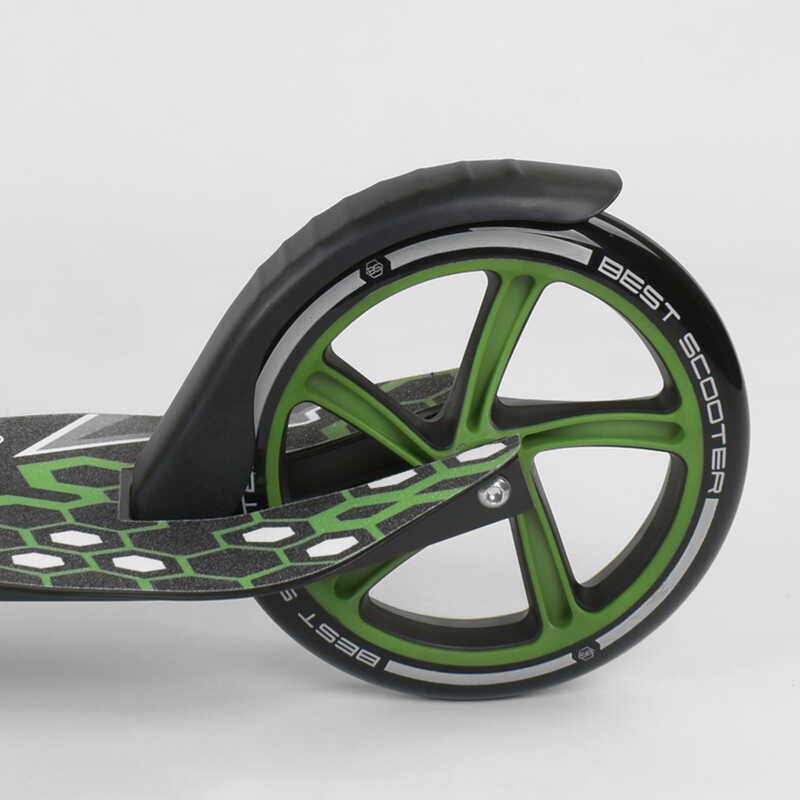 Самокат_70875_(2)_Best_Scooter_ЧЕРНЫЙ_зажим_руля_переднее_колесо_PU_-_22_см_заднее_колесо_PU_-_20_см