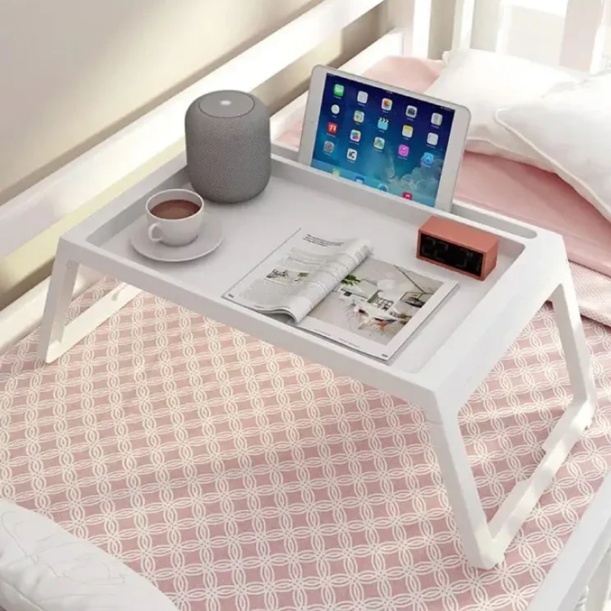 Столик для завтрака Breakfast Table со складными ножками 55.5 х 36.5 х 26.5 см (WW01361)