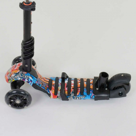 Самокат_5в1_15600_(1)_Best_Scooter_АБСТРАКЦИЯ_PU_колеса_ПОДСВЕТКА__КОЛЕС_в_коробке.jpg