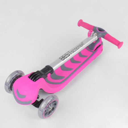 Самокат_трехколесный_57795_(4)_Best_Scooter_РОЗОВЫЙ_складной_алюминиевый_руль_4_колеса_PU_со_светом_