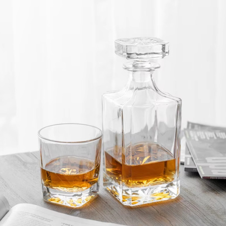 Набір для віскі Whiskey Set з 7 предметів (R32822)